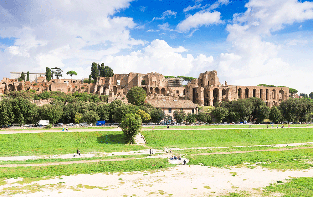 Il colle palatino visto dal Circo Massimo