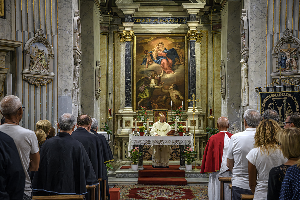 Chiesa dell'Orazione e della Morte, Civitavecchia - Foto di Roberto Diottasi Chiesa dell'Orazione e della Morte, Civitavecchia - Foto di Roberto Diottasi