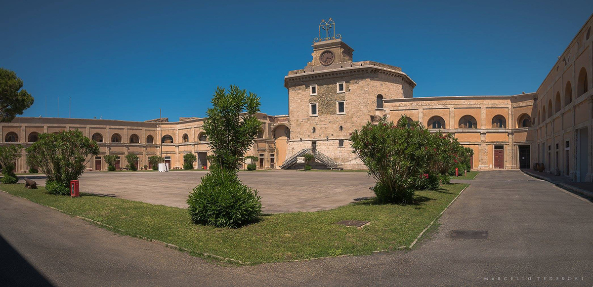 Fuerte Michelangelo, patio - Foto de Marcello Tedeschi