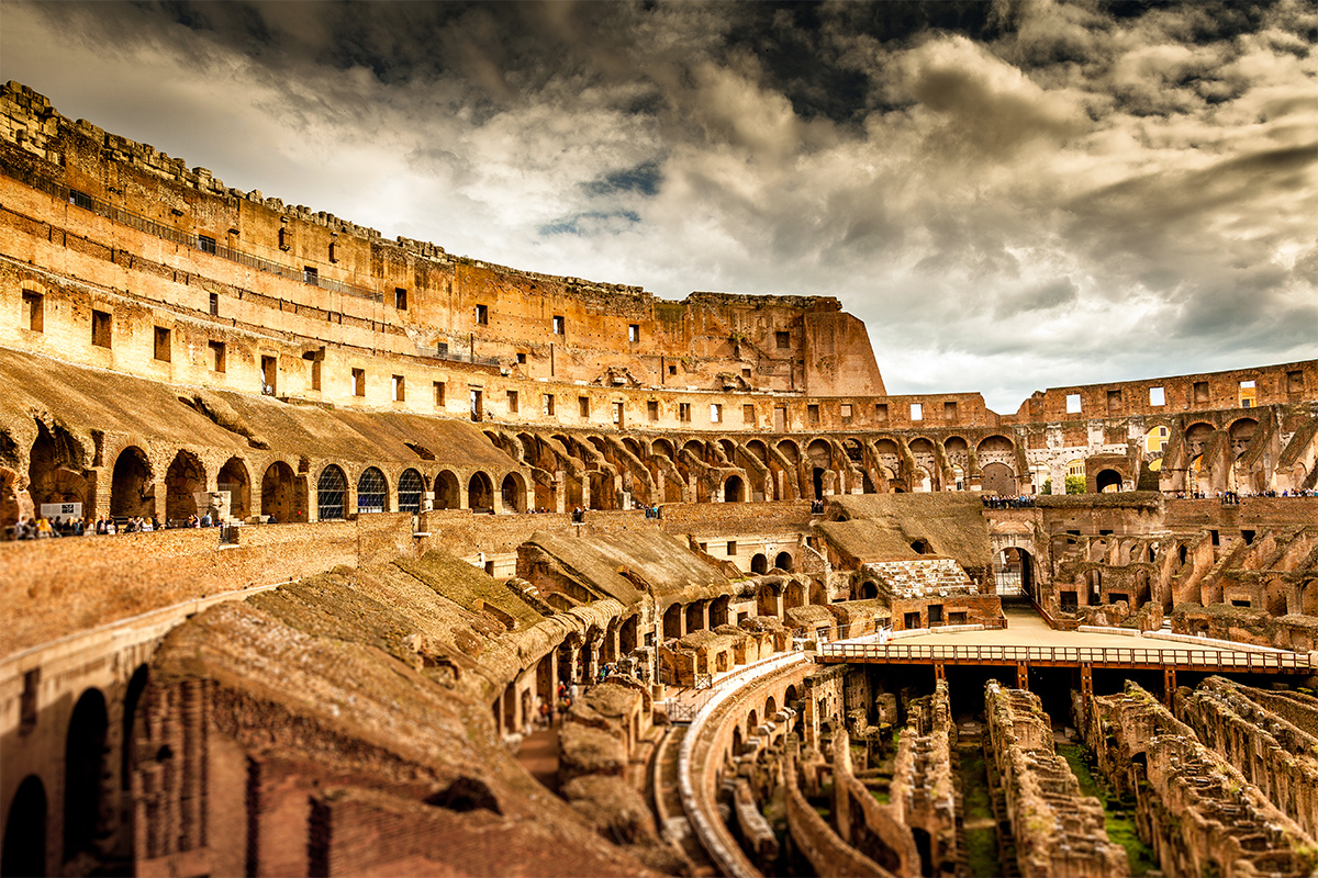 Il Colosseo di Roma, veduta dall'interno Il Colosseo di Roma, veduta dall'interno