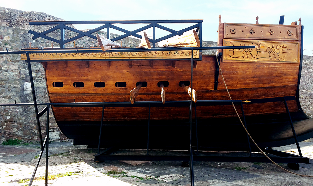 Ricostruzione di una sezione della Liburna, antica nave da guerra della flotta romana Ricostruzione di una sezione della Liburna, antica nave da guerra della flotta romana