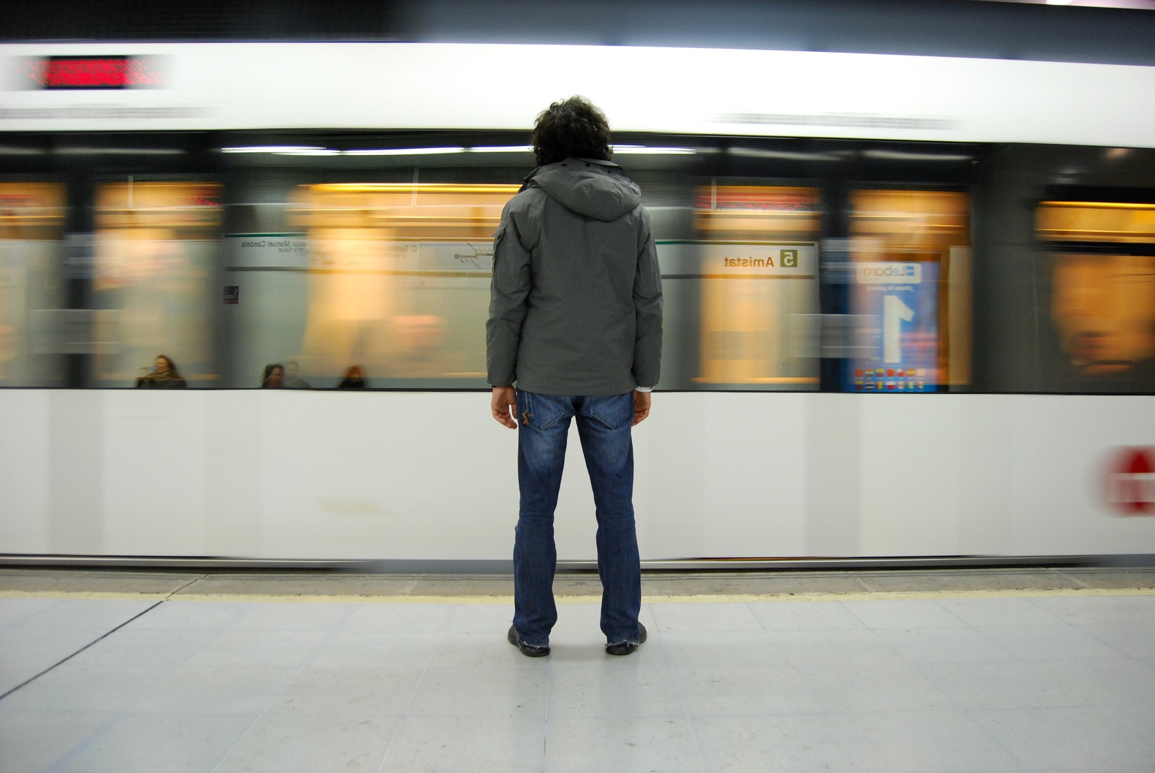 Muoversi a Roma con i mezzi pubblici dell'Atac: metropolitana, tram, bus Muoversi a Roma con i mezzi pubblici dell'Atac: metropolitana, tram, bus