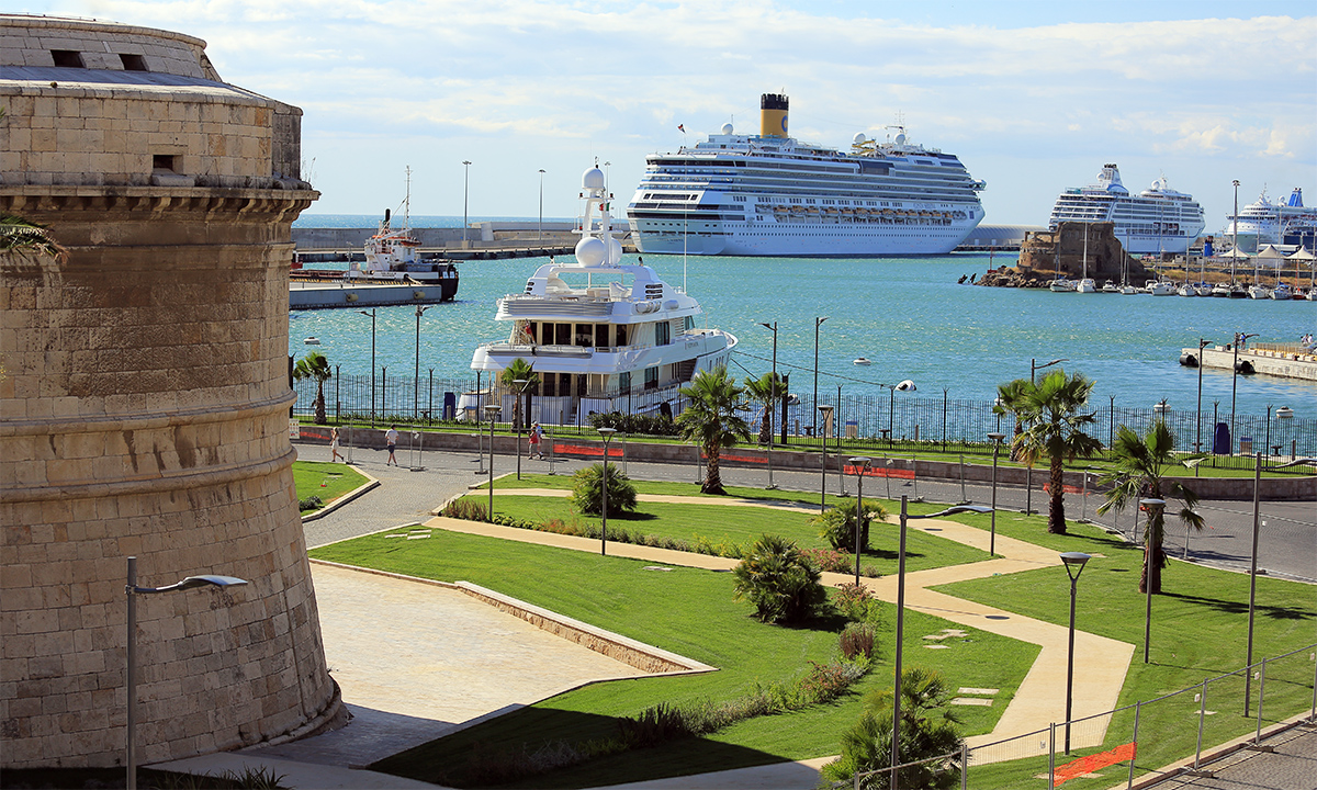 El puerto de Civitavecchia