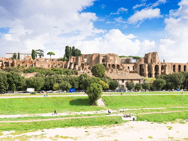Roma tra sacro e profano: da Piramide al Circo Massimo