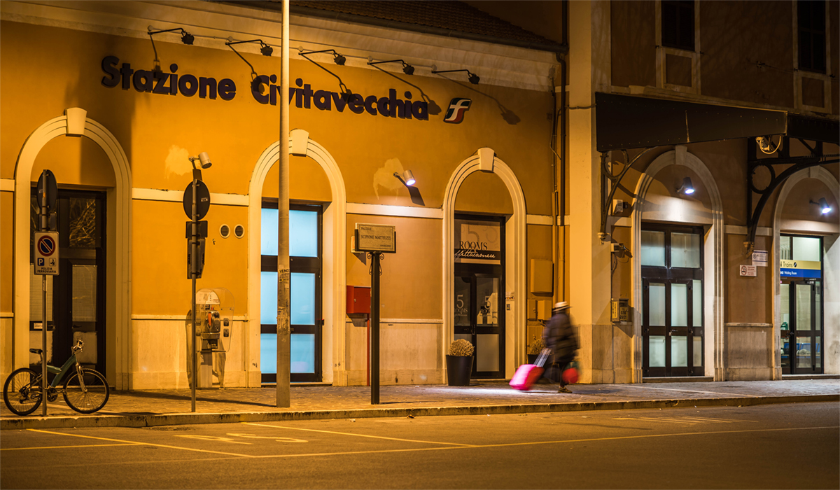 Come Raggiungere la Stazione Ferroviaria di Civitavecchia dal Porto - Foto di Marco Quartieri Come Raggiungere la Stazione Ferroviaria di Civitavecchia dal Porto - Foto di Marco Quartieri